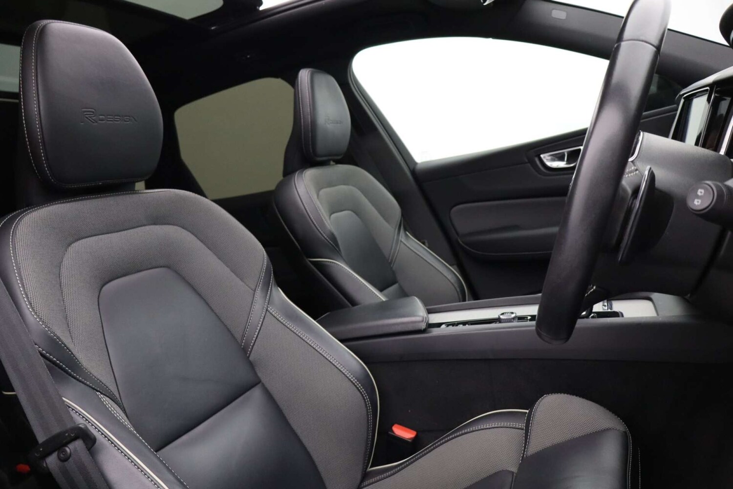 Used Volvo XC60 2019 for sale - 76378391: Photo 22