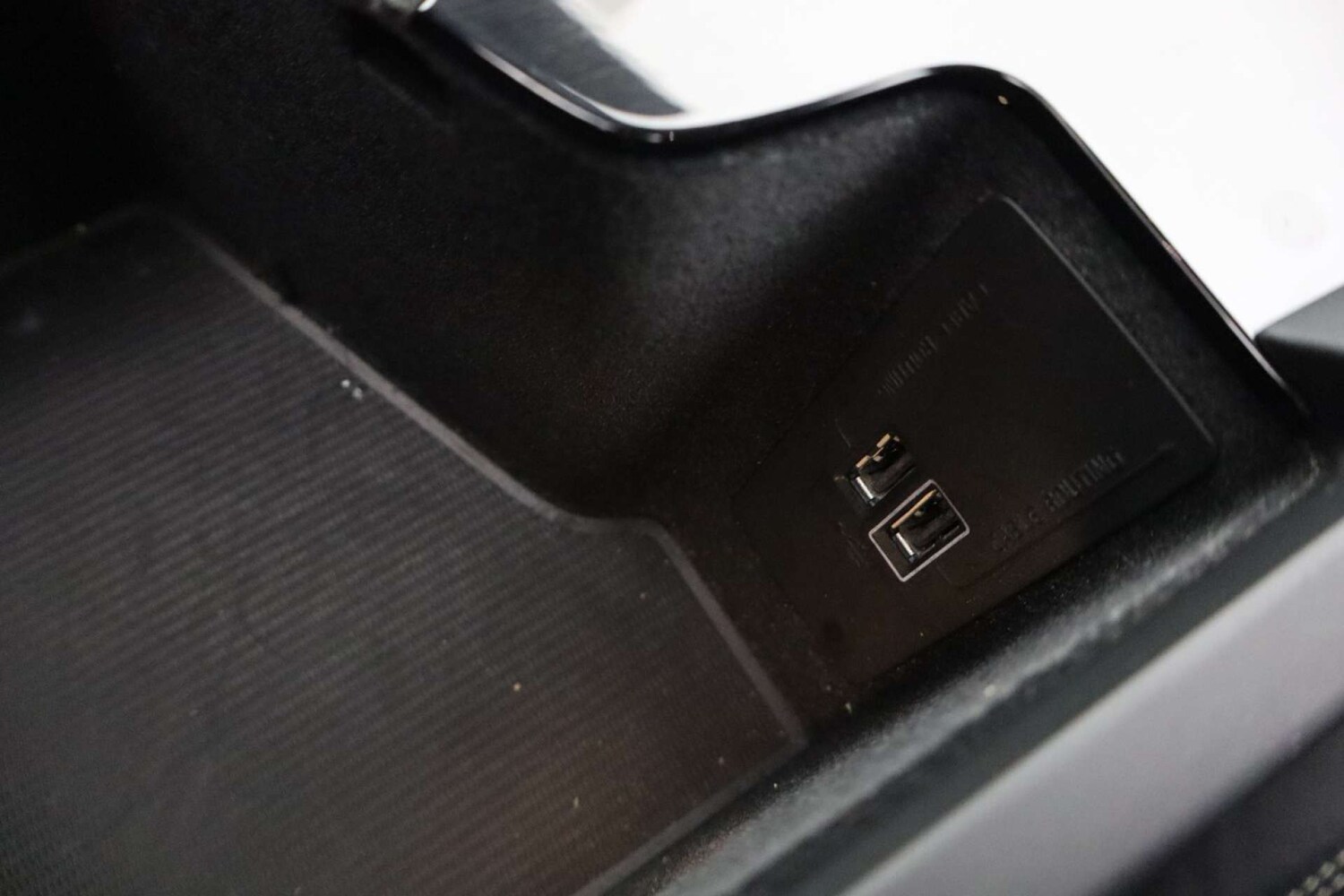 Used Volvo XC60 2019 for sale - 76378391: Photo 37