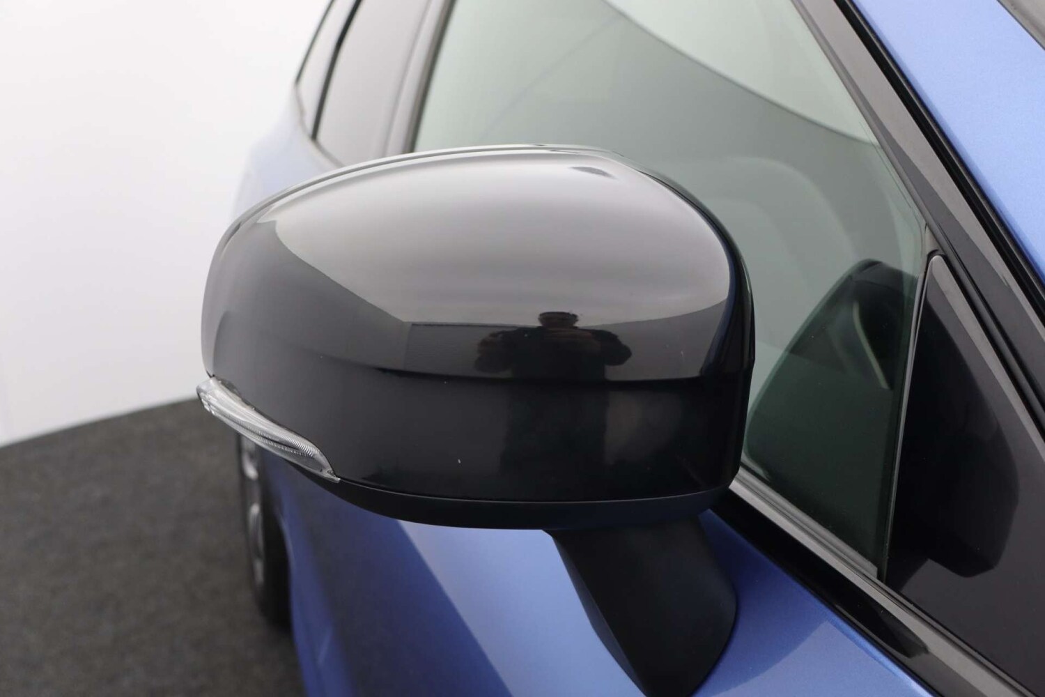 Used Volvo XC60 2019 for sale - 76378391: Photo 54