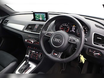 Used Audi Q3 2018 for sale - 79515503: Photo