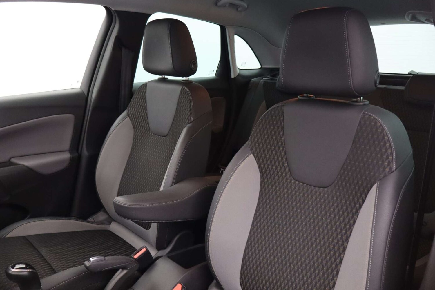 Used Vauxhall Crossland X 2019 for sale - 77535114: Photo 31