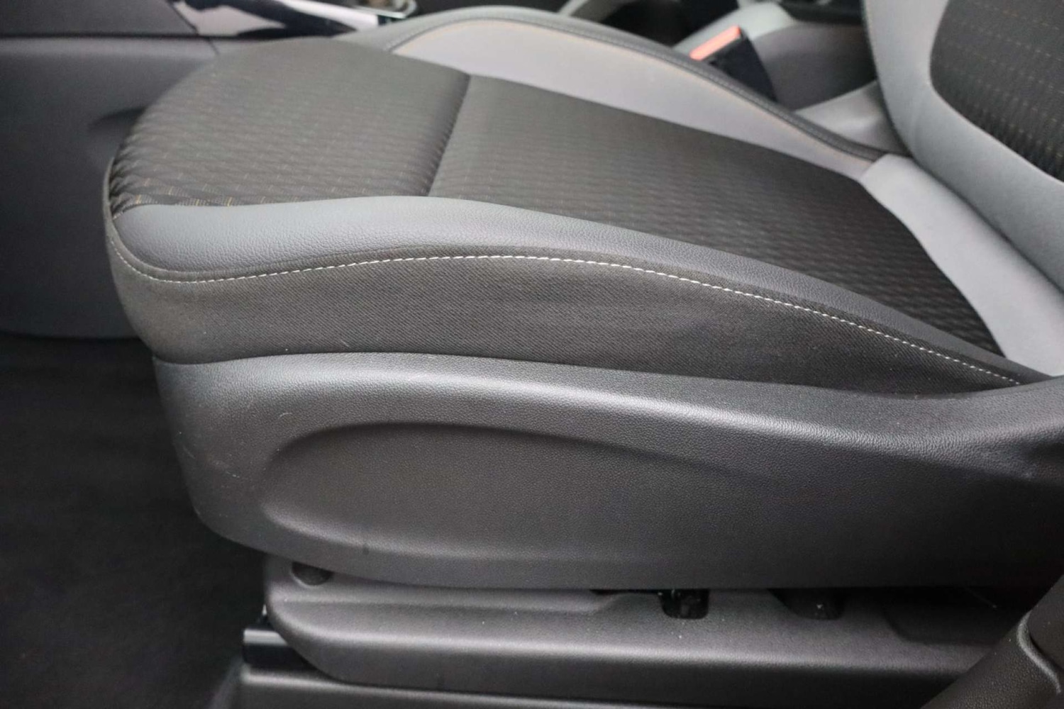 Used Vauxhall Crossland X 2019 for sale - 77535114: Photo 32