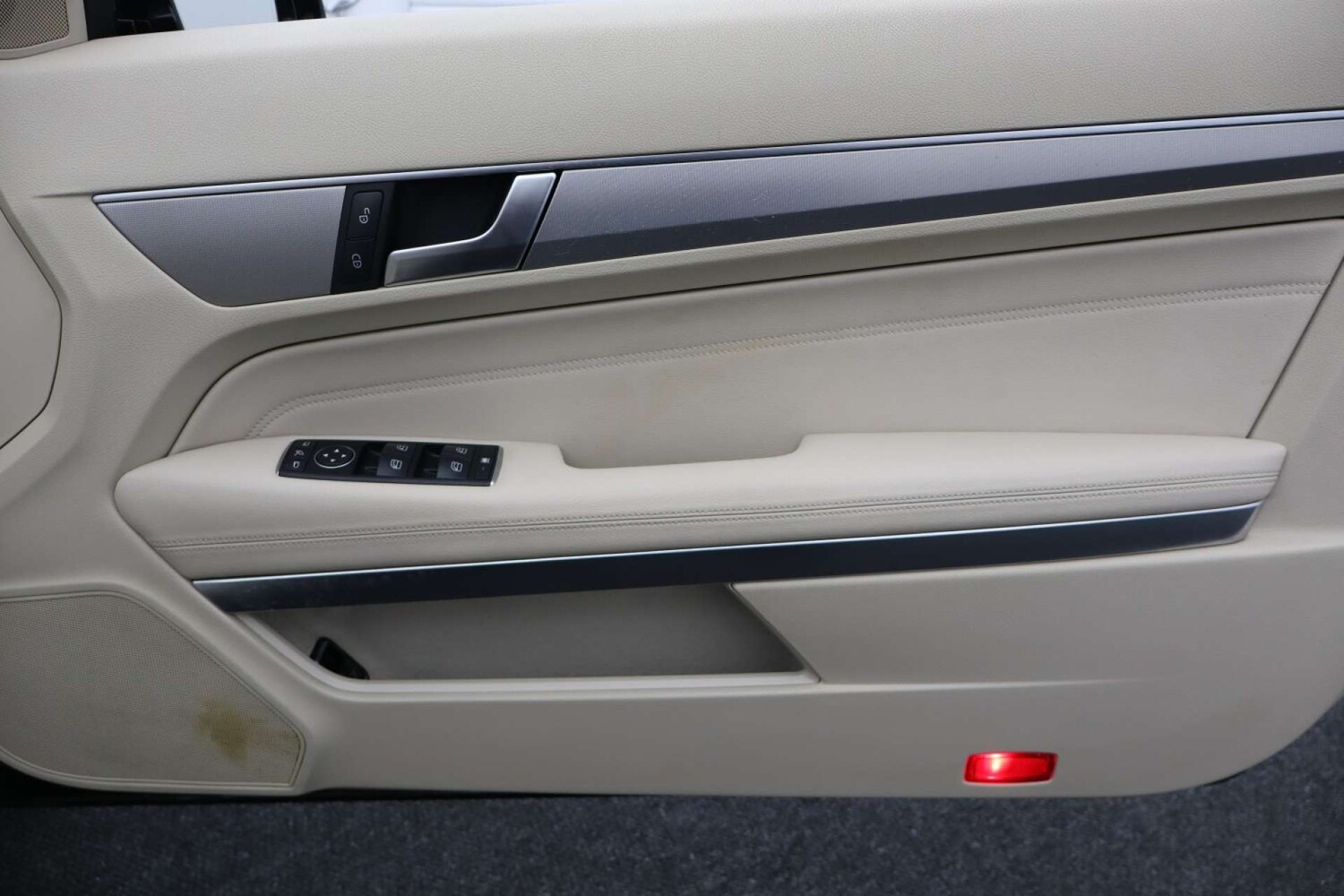 Used Mercedes-Benz E Class 2013 for sale - 77945445: Photo 20