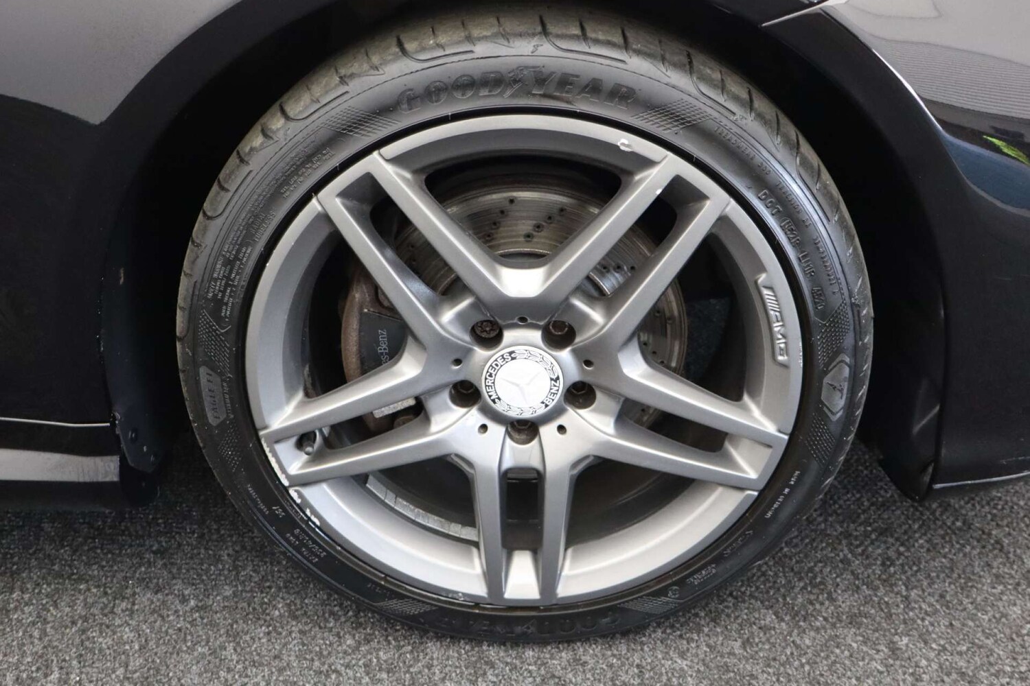 Used Mercedes-Benz E Class 2013 for sale - 77945445: Photo 50