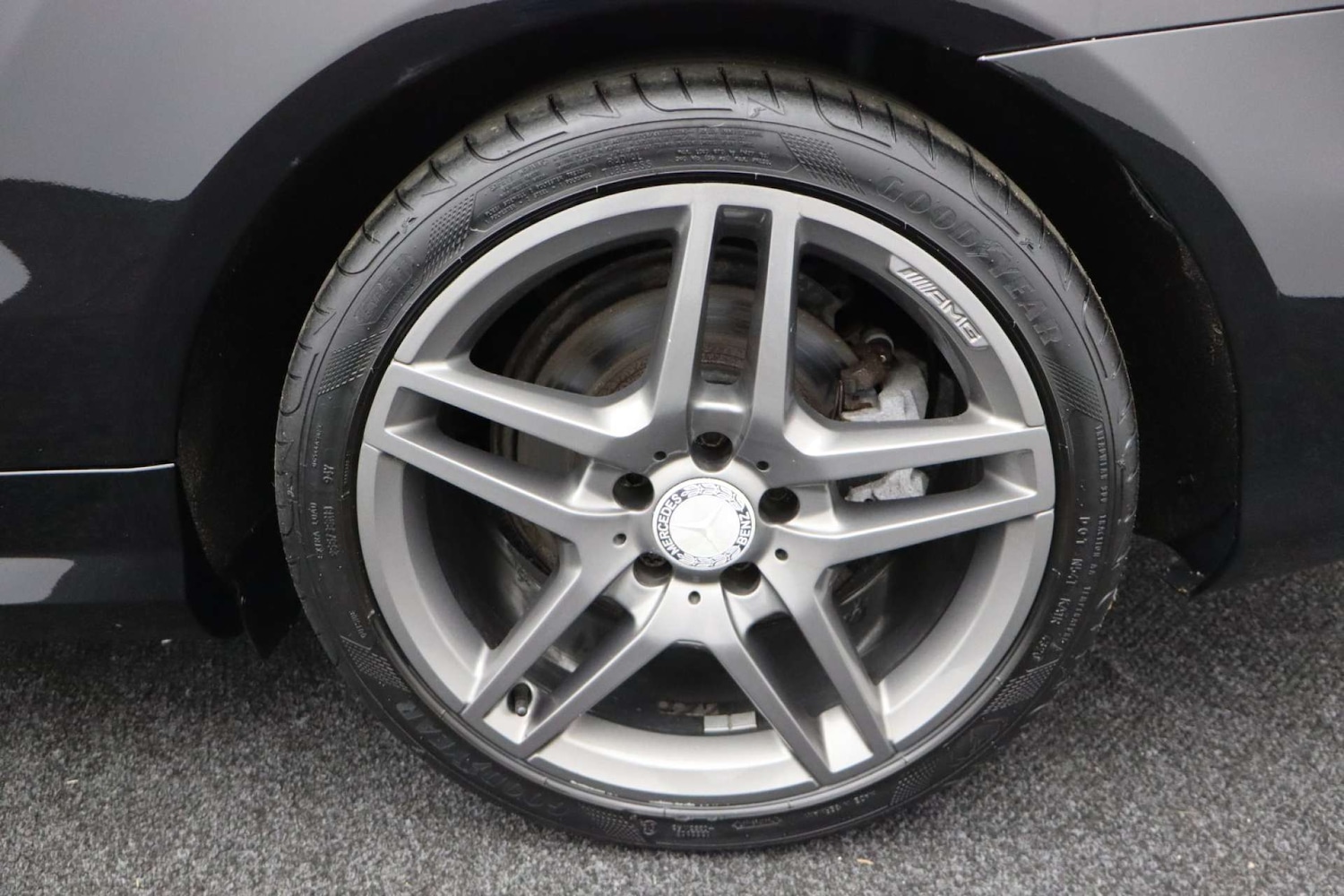 Used Mercedes-Benz E Class 2013 for sale - 77945445: Photo 52