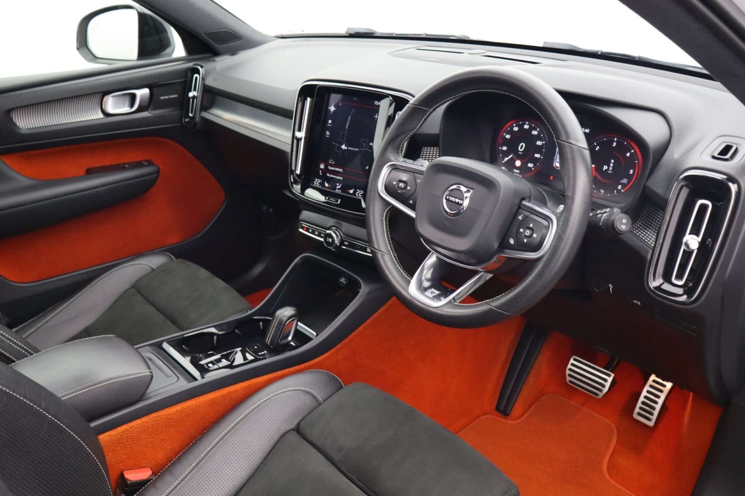 Used Volvo XC40 2018 for sale - 76764990: Photo 12