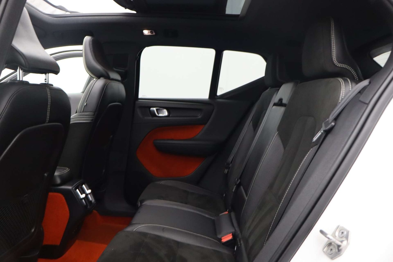 Used Volvo XC40 2018 for sale - 76764990: Photo 29