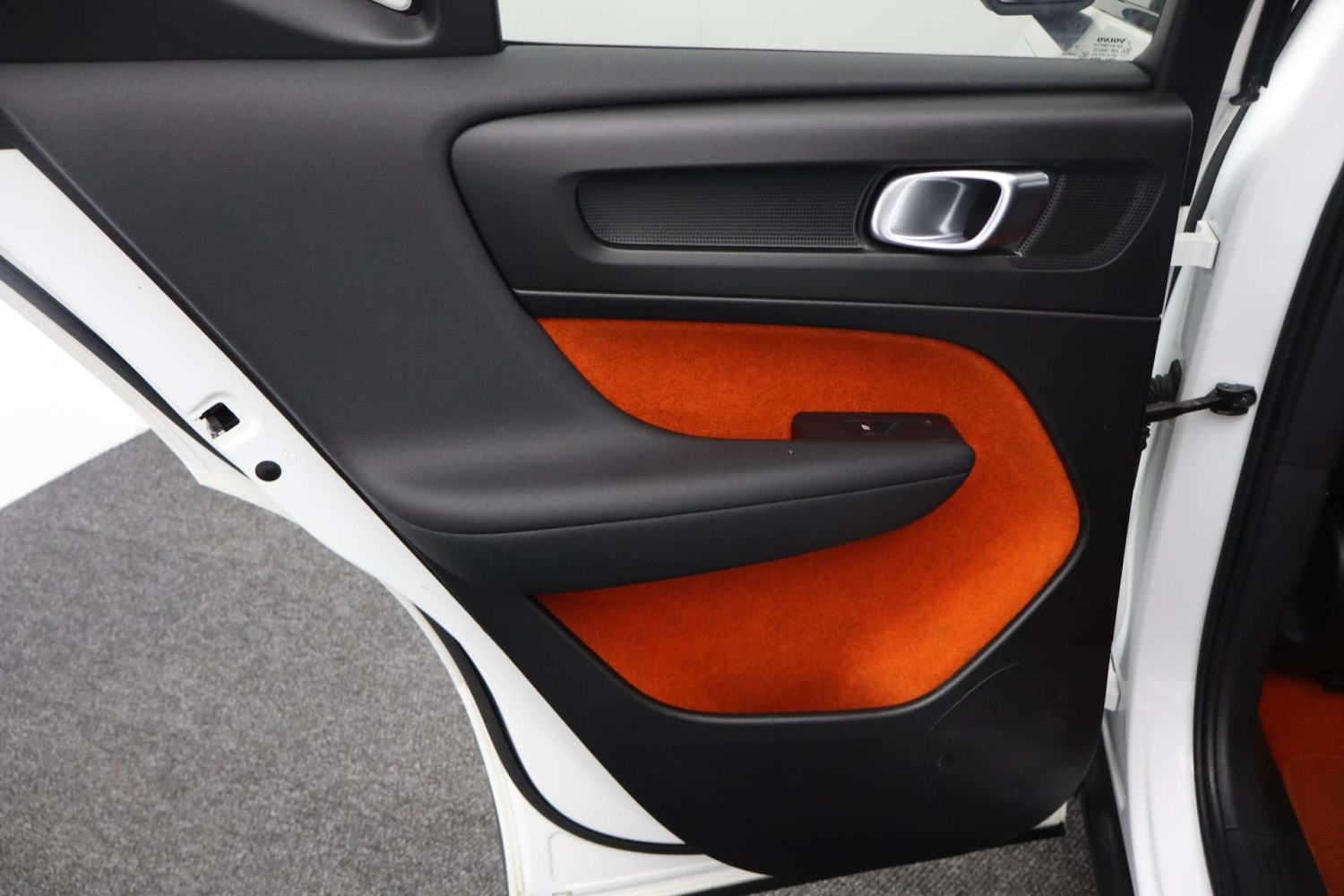 Used Volvo XC40 2018 for sale - 76764990: Photo 30