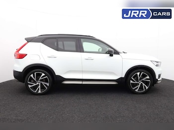 Used Volvo XC40 2018 for sale - 76764990: Photo