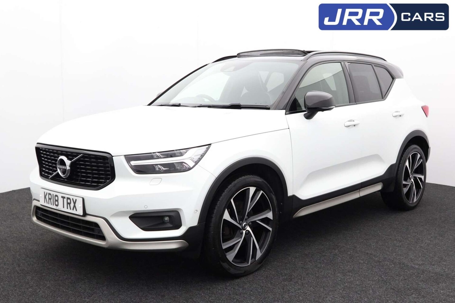 Used Volvo XC40 2018 for sale - 76764990: Photo 4