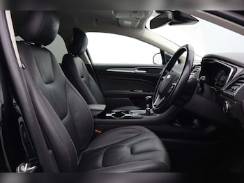 Used Ford Mondeo 2016 for sale - 76764996: Photo