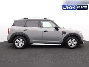 Used MINI Countryman 2019 for sale - 76599654: Photo