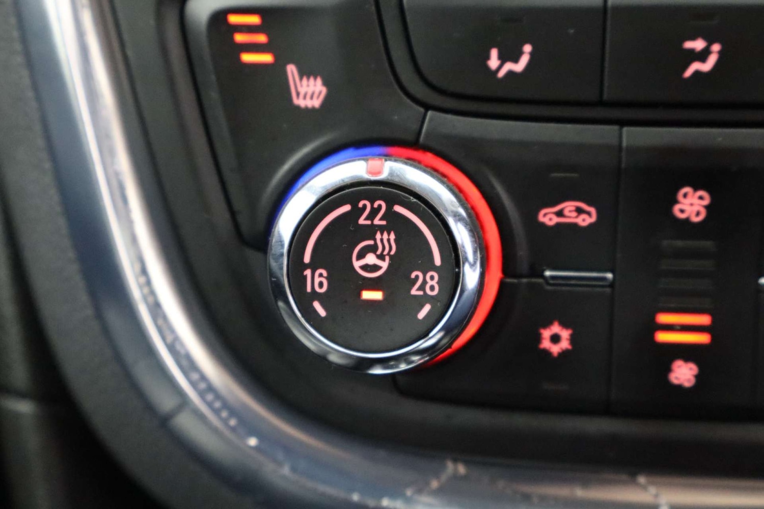 Used Vauxhall Mokka 2016 for sale - 78085009: Photo 16