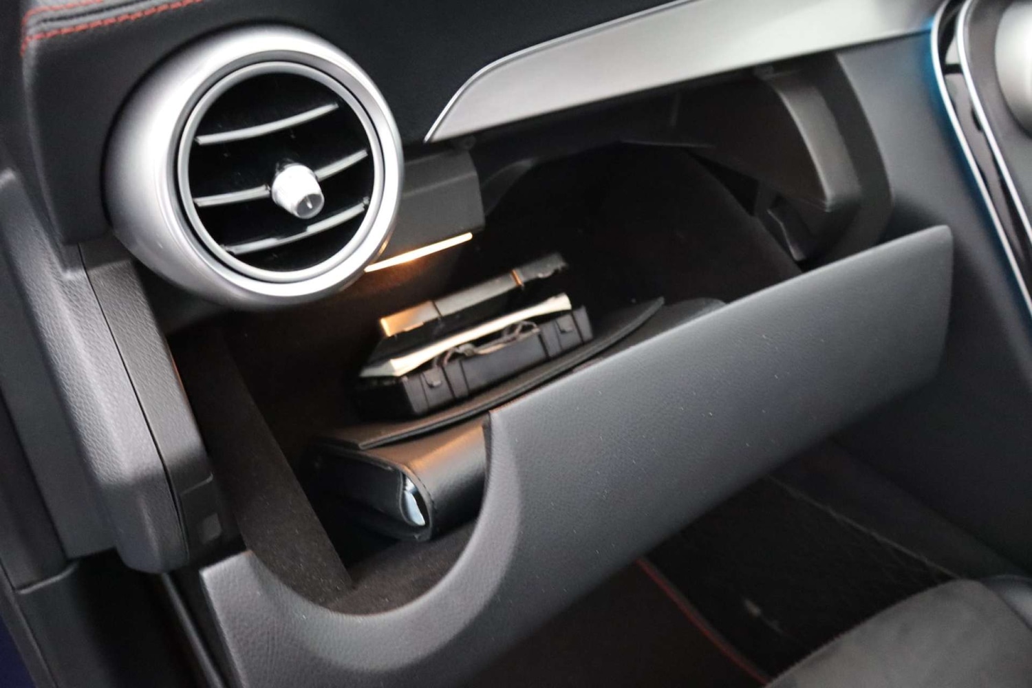 Used Mercedes-Benz C Class 2017 for sale - 76601661: Photo 31