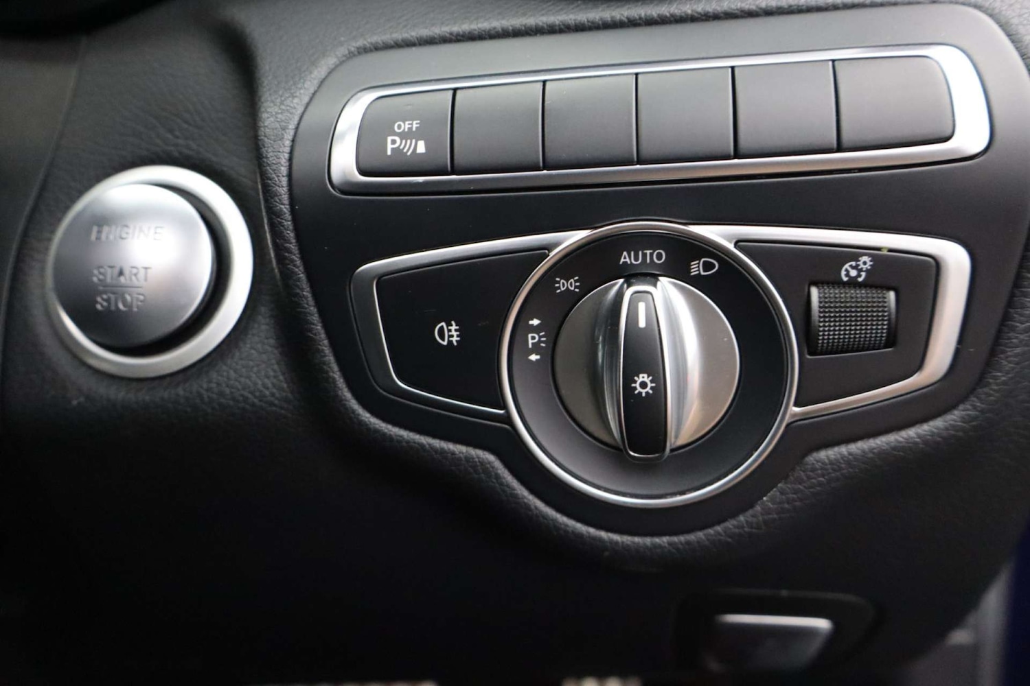 Used Mercedes-Benz C Class 2017 for sale - 76601661: Photo 37