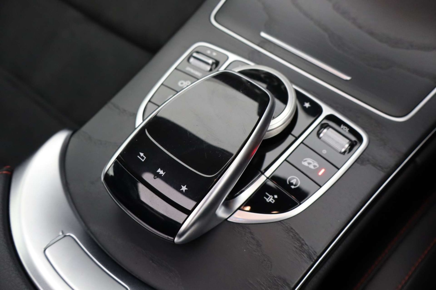 Used Mercedes-Benz C Class 2017 for sale - 76601661: Photo 44