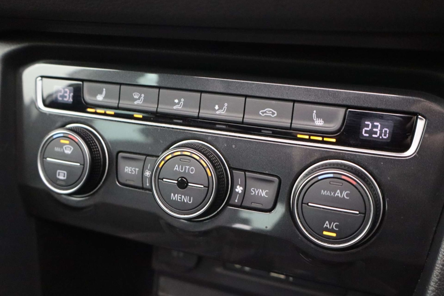 Used Volkswagen Tiguan 2016 for sale - 76694786: Photo 19