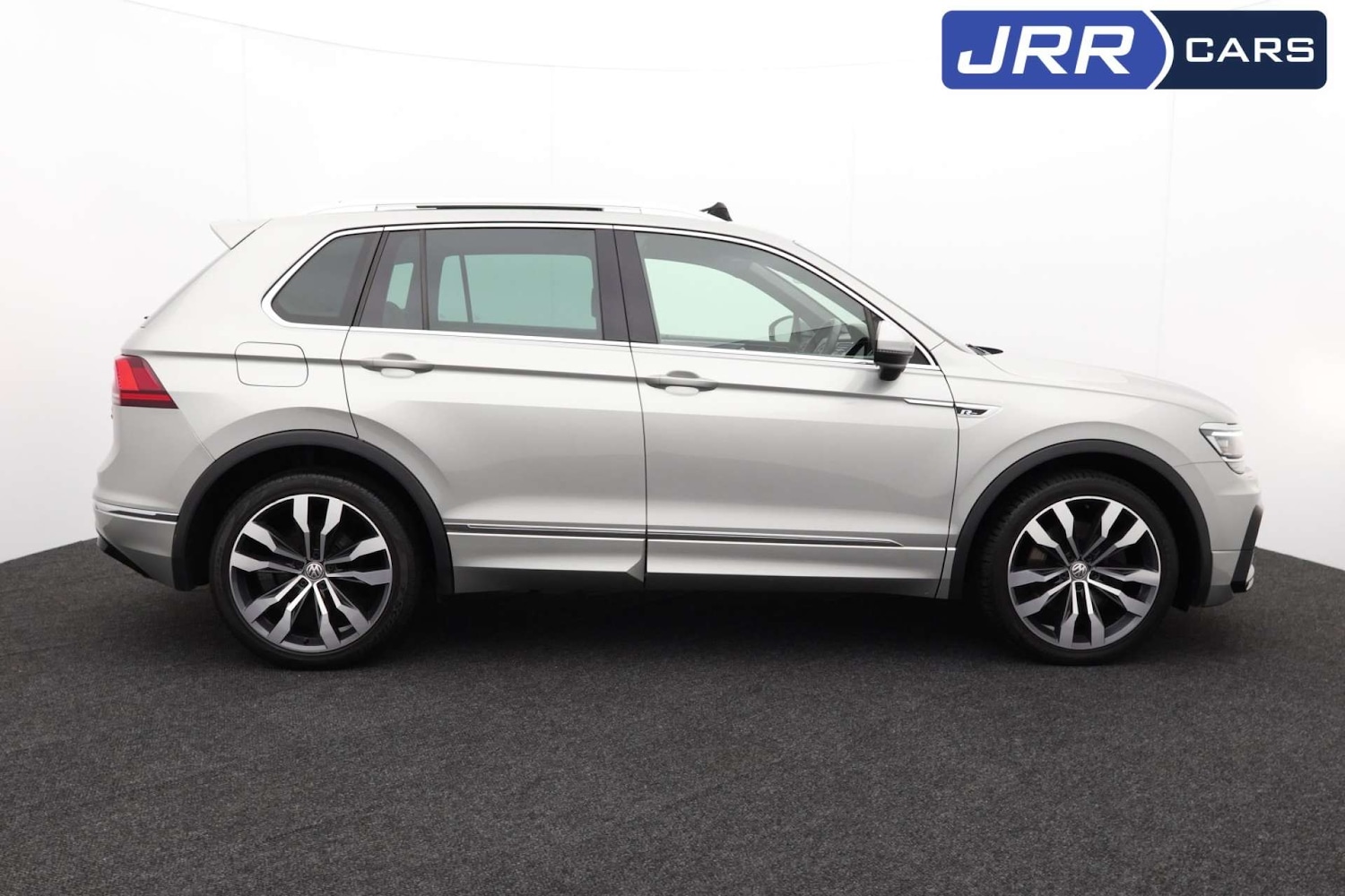 Used Volkswagen Tiguan 2016 for sale - 76694786: Photo 3