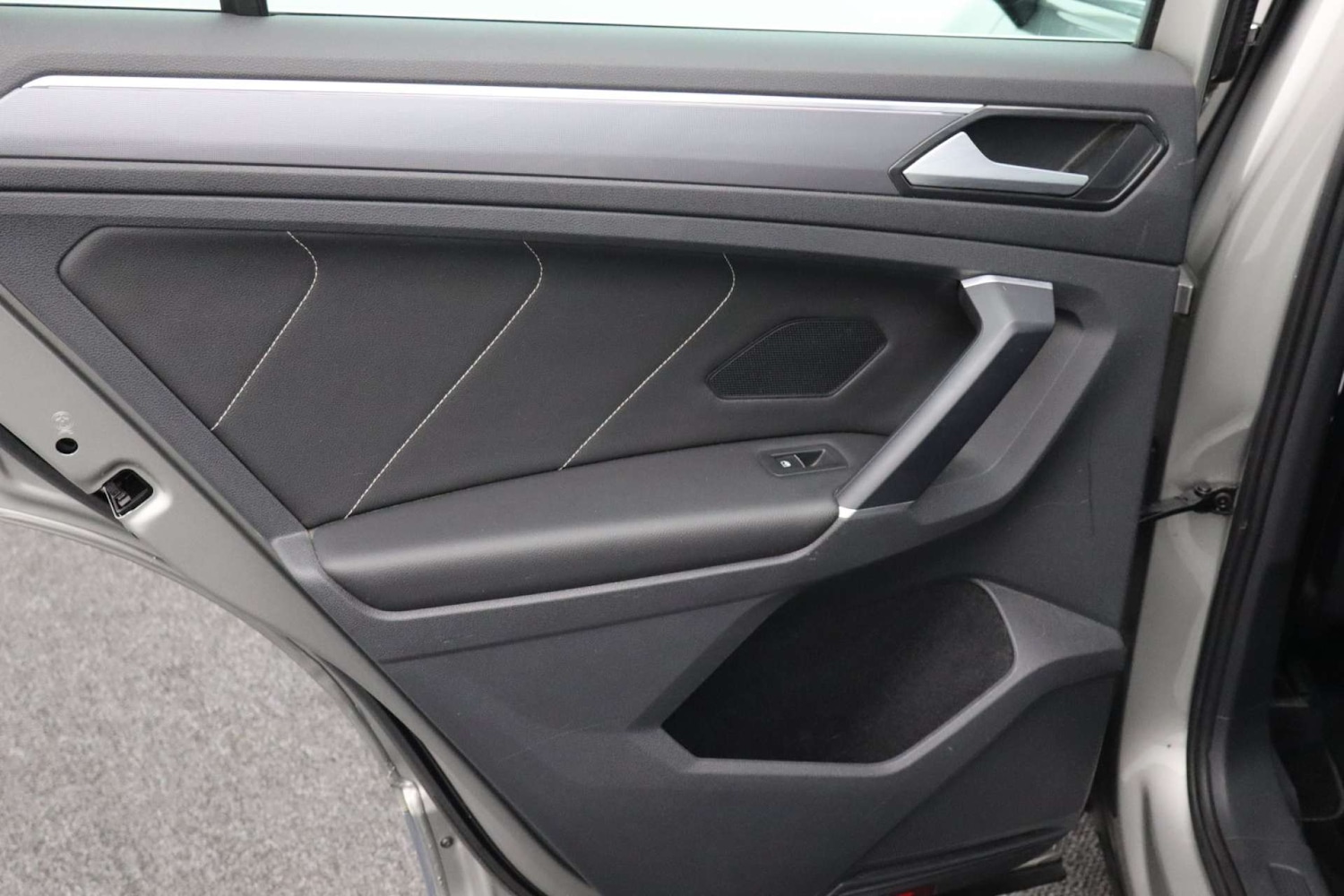 Used Volkswagen Tiguan 2016 for sale - 76694786: Photo 32