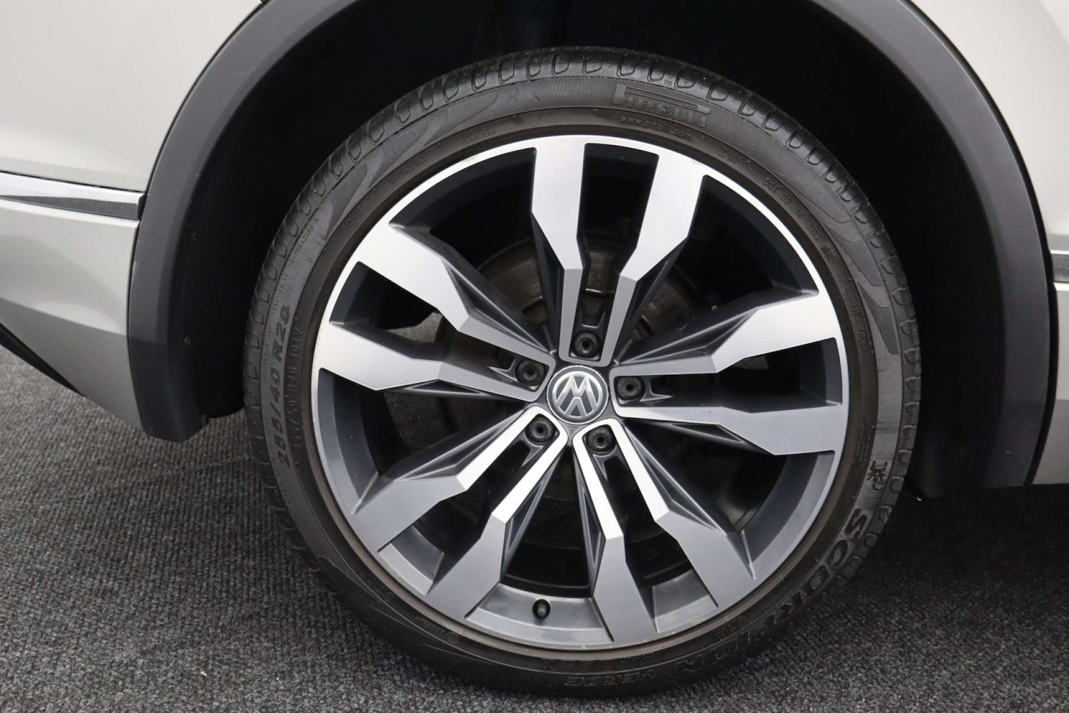 Used Volkswagen Tiguan 2016 for sale - 76694786: Photo 38