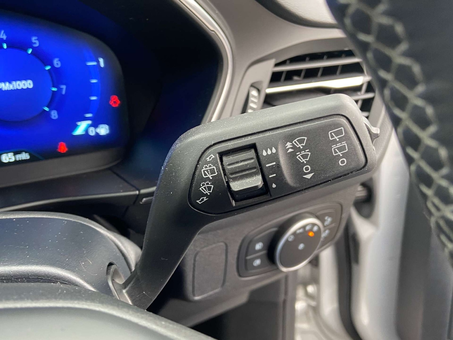 Used Ford Focus 2020 for sale - 77406102: Photo 18