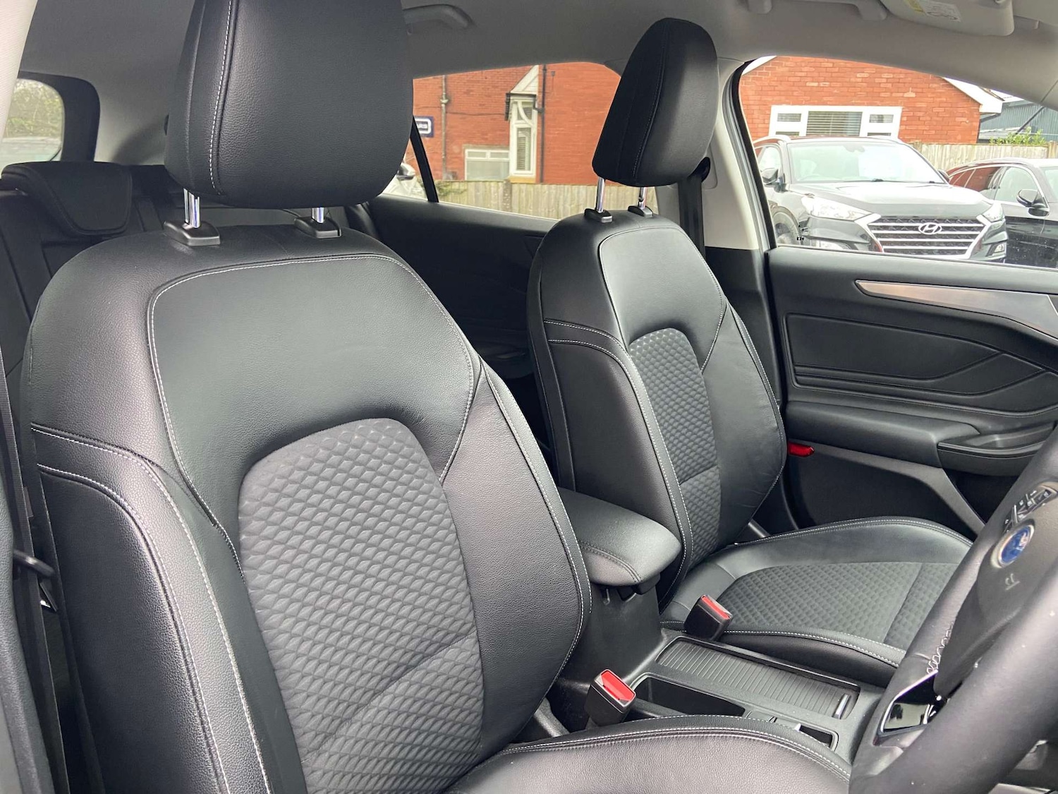 Used Ford Focus 2020 for sale - 77406102: Photo 26