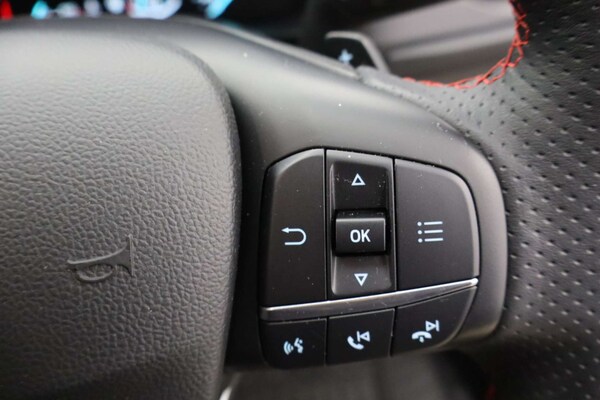 Used Ford Focus 2020 for sale - 76182673: Photo 24