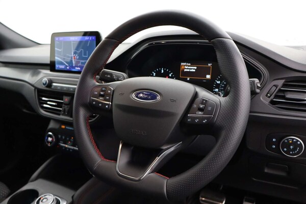 Used Ford Focus 2020 for sale - 76182673: Photo 52