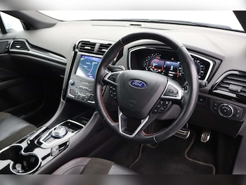Used Ford Mondeo 2020 for sale - 78917479: Photo
