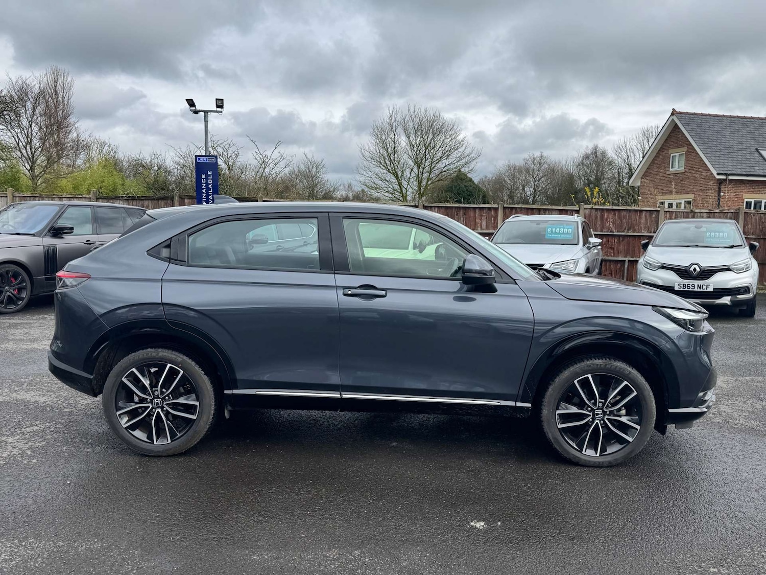 Used Honda HR-V 2023 for sale - 77778143: Photo 10