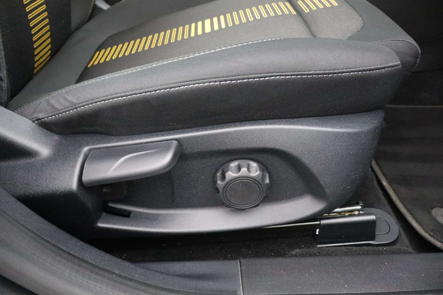 Used Ford Fiesta 2018 for sale - 76182644: Photo 17