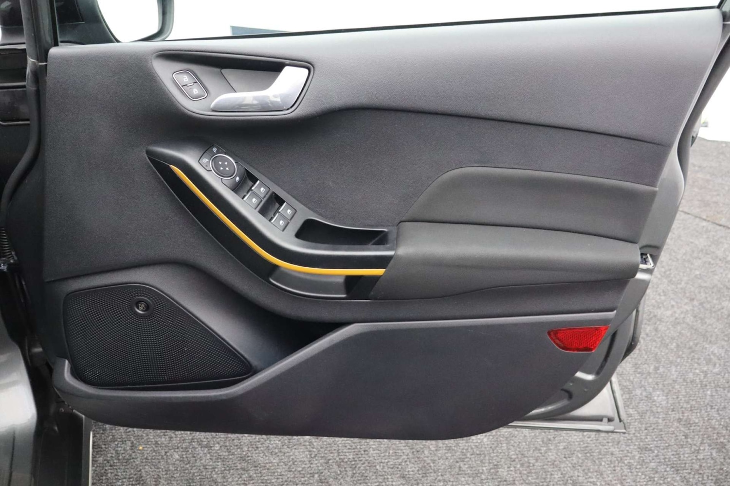 Used Ford Fiesta 2018 for sale - 76182644: Photo 18