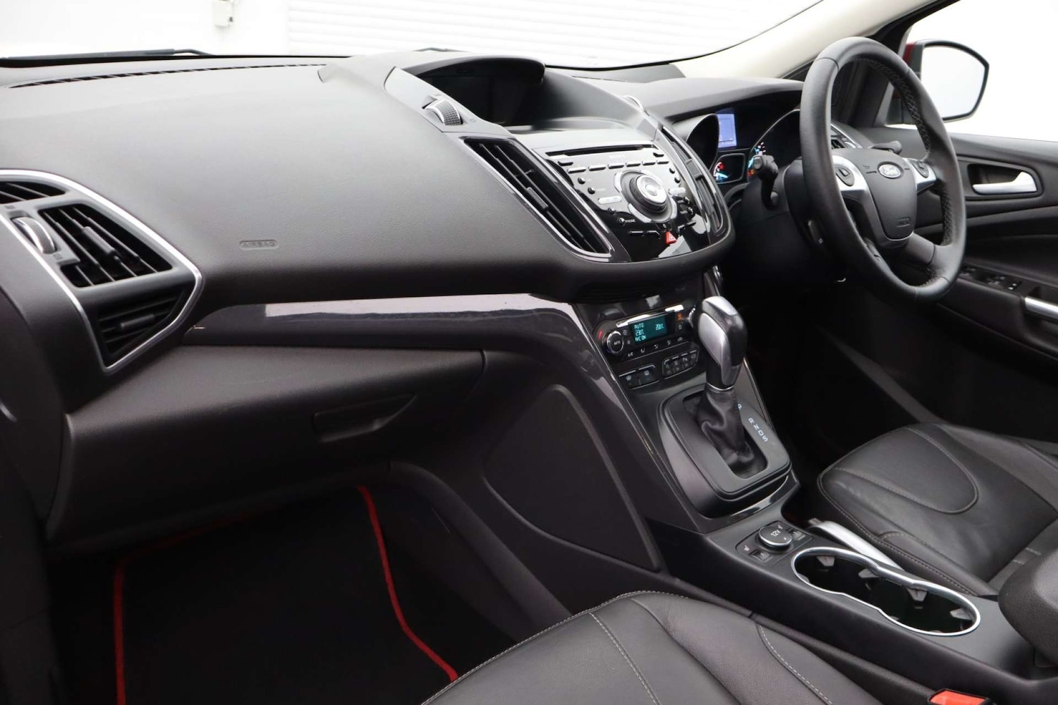 Used Ford Kuga 2015 for sale - 77026724: Photo 13