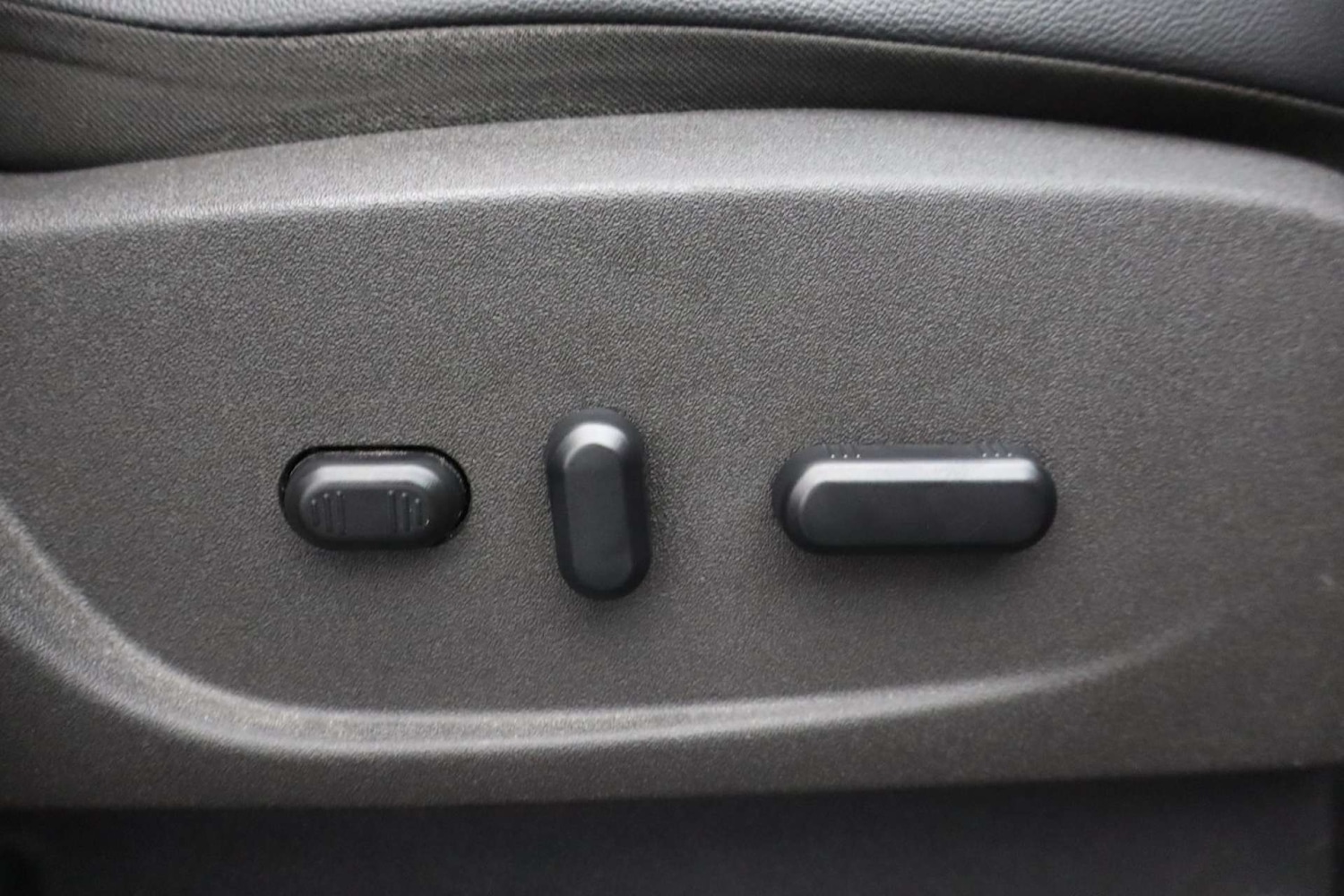 Used Ford Kuga 2015 for sale - 77026724: Photo 43