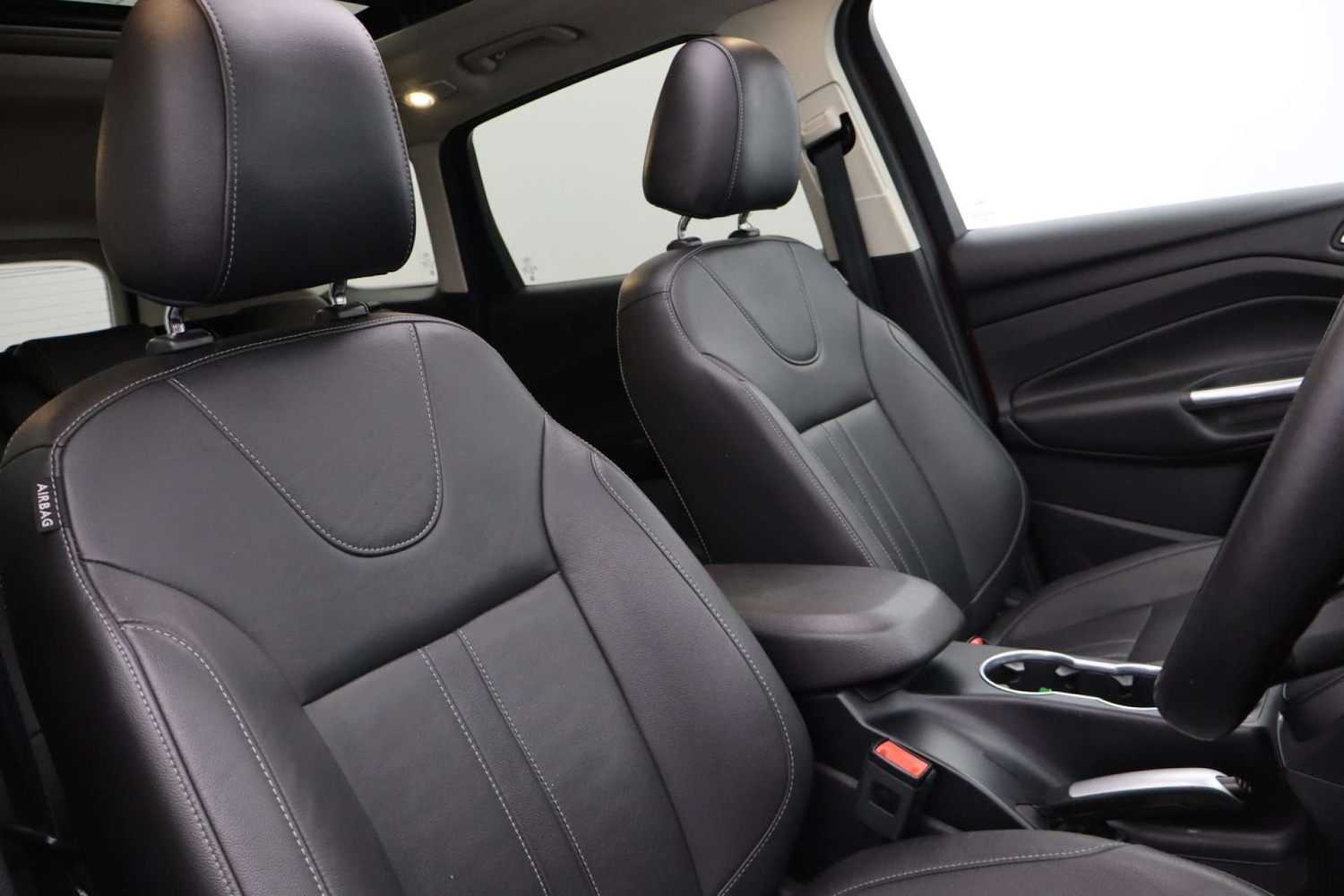 Used Ford Kuga 2015 for sale - 77026724: Photo 45