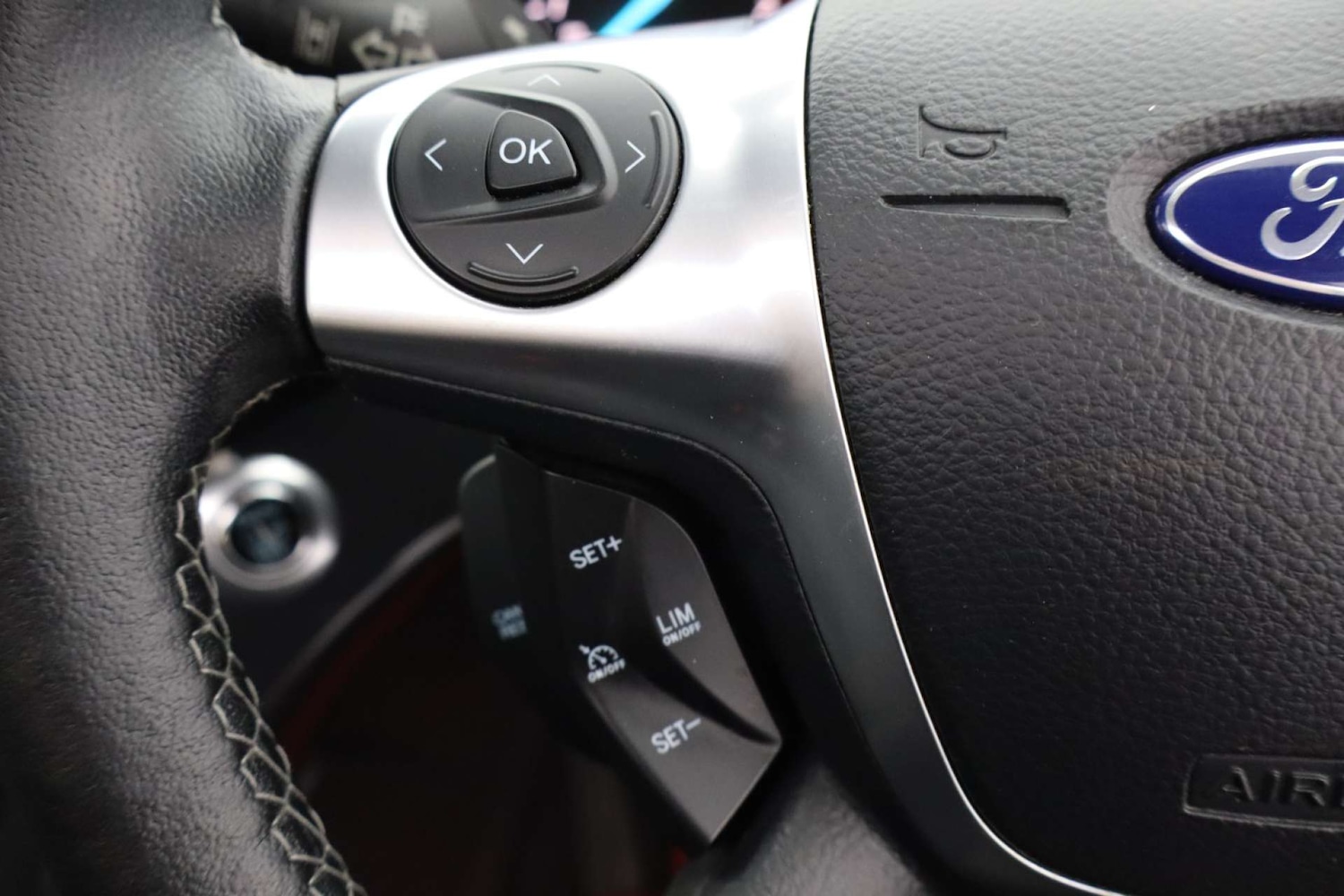 Used Ford Kuga 2015 for sale - 77026724: Photo 47