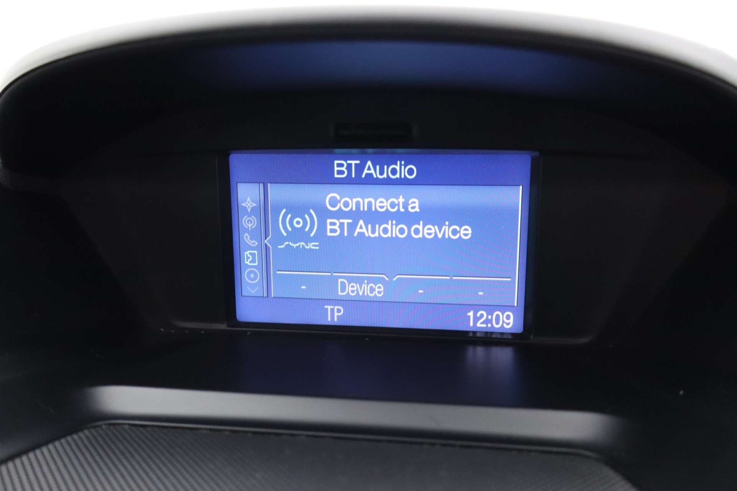 Used Ford Kuga 2015 for sale - 77026724: Photo 58