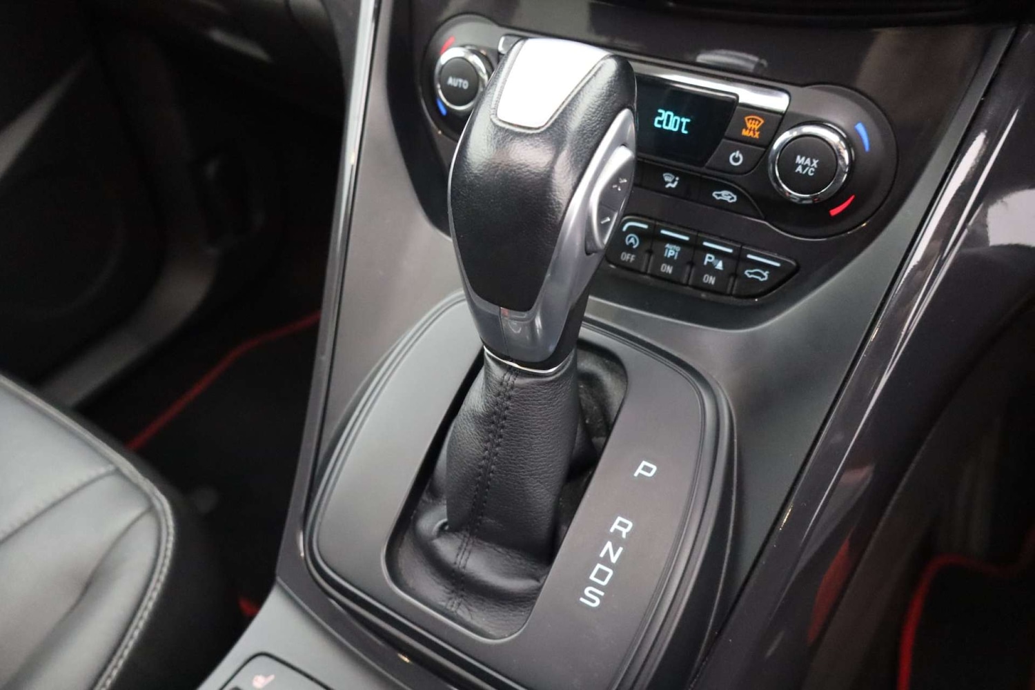 Used Ford Kuga 2015 for sale - 77026724: Photo 61