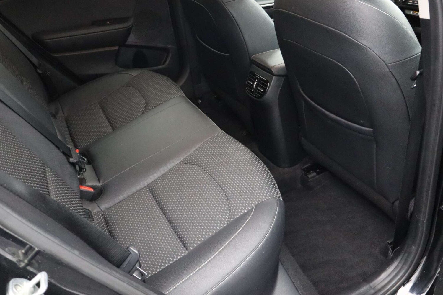 Used Kia XCeed 2021 for sale - 76724000: Photo 37