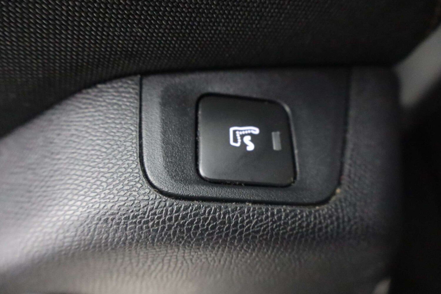 Used Peugeot 3008 2019 for sale - 77105776: Photo 24