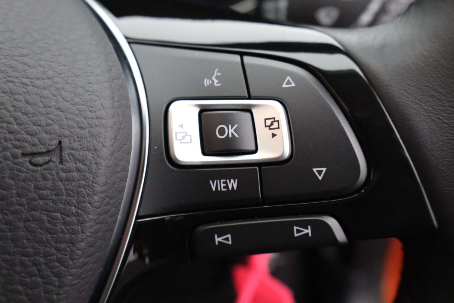 Used Volkswagen T-Roc 2019 for sale - 76182578: Photo 27