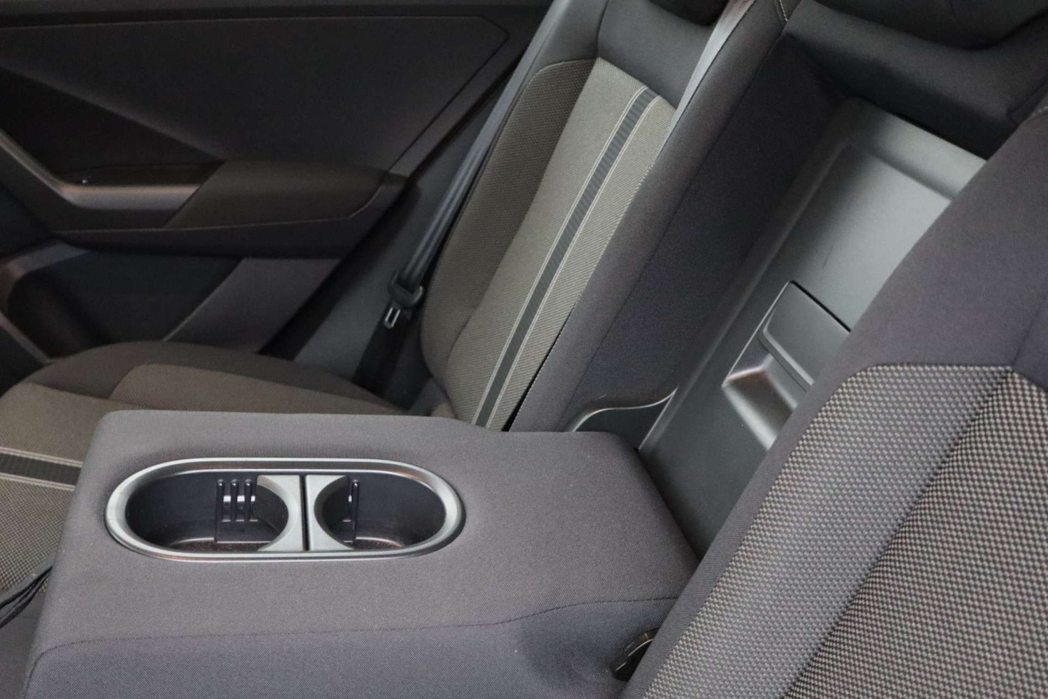 Used Volkswagen T-Roc 2019 for sale - 76182578: Photo 44