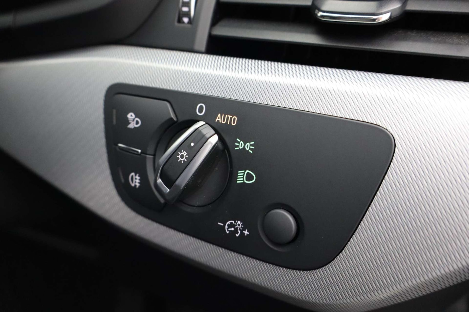 Used Audi A4 2019 for sale - 76182615: Photo 22