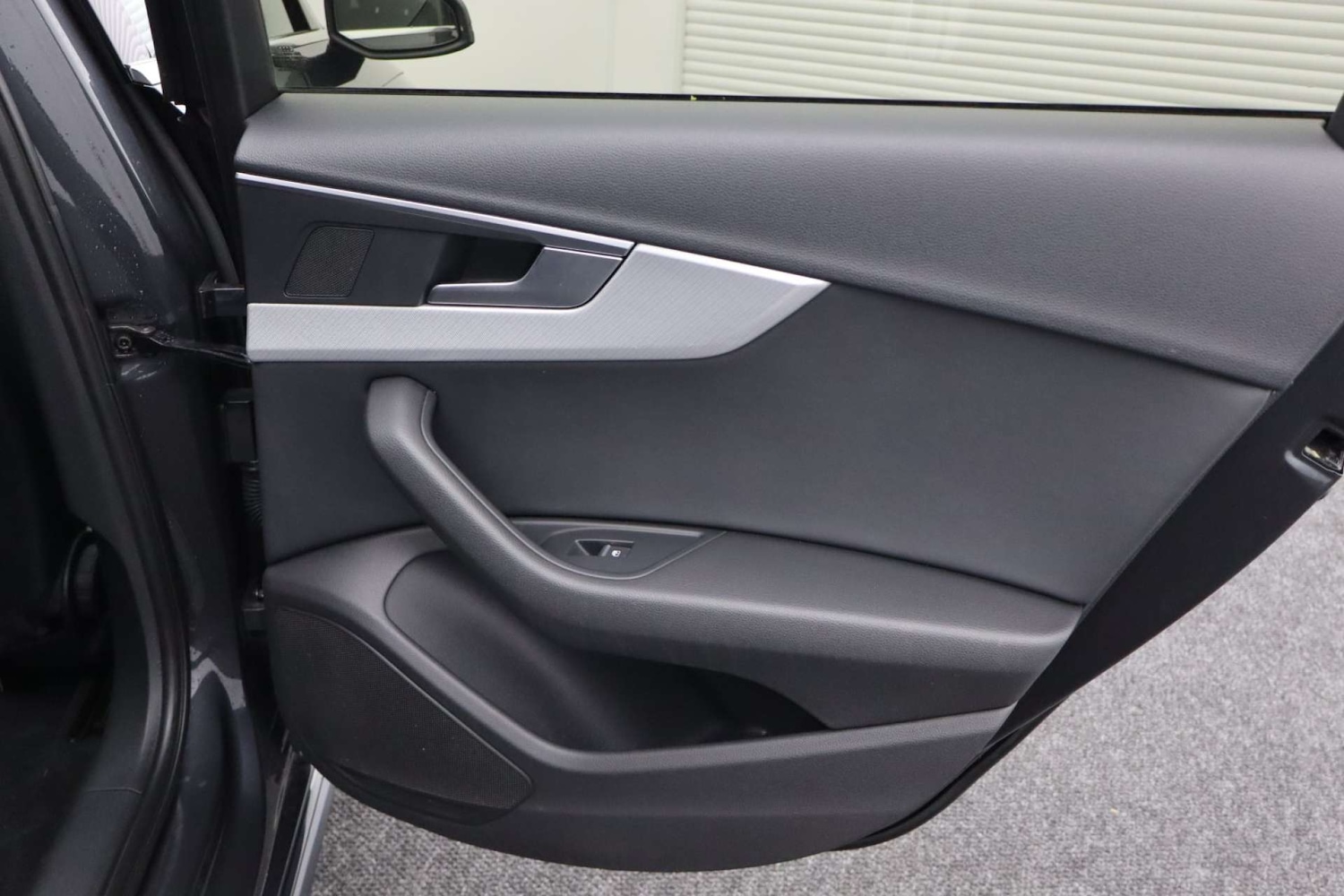 Used Audi A4 2019 for sale - 76182615: Photo 41