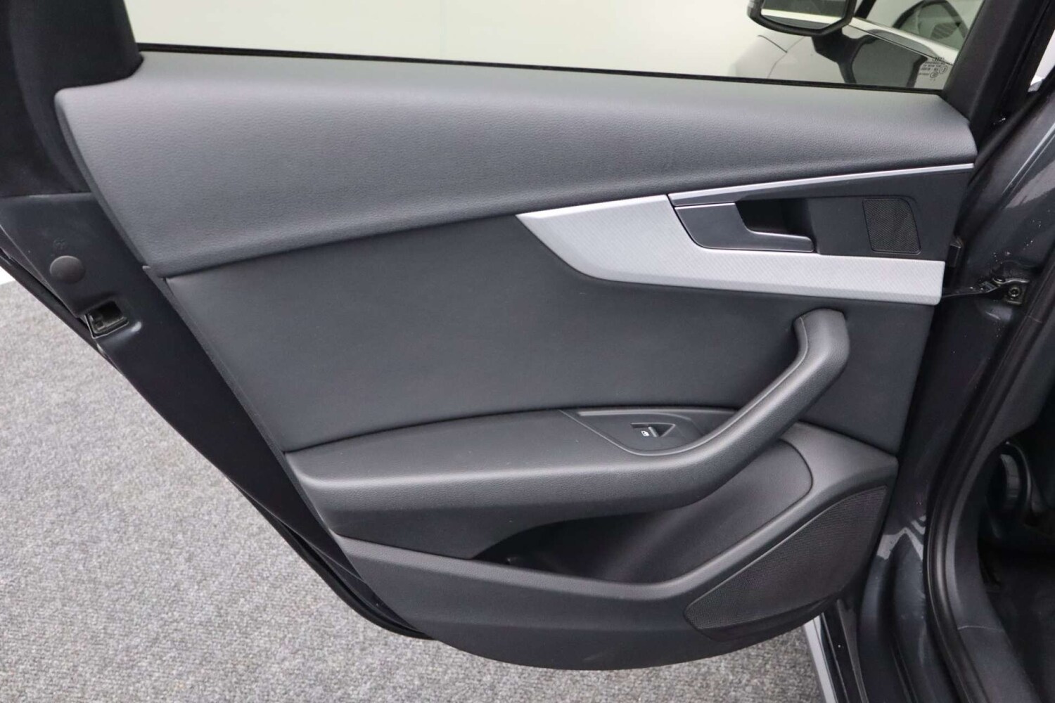 Used Audi A4 2019 for sale - 76182615: Photo 46