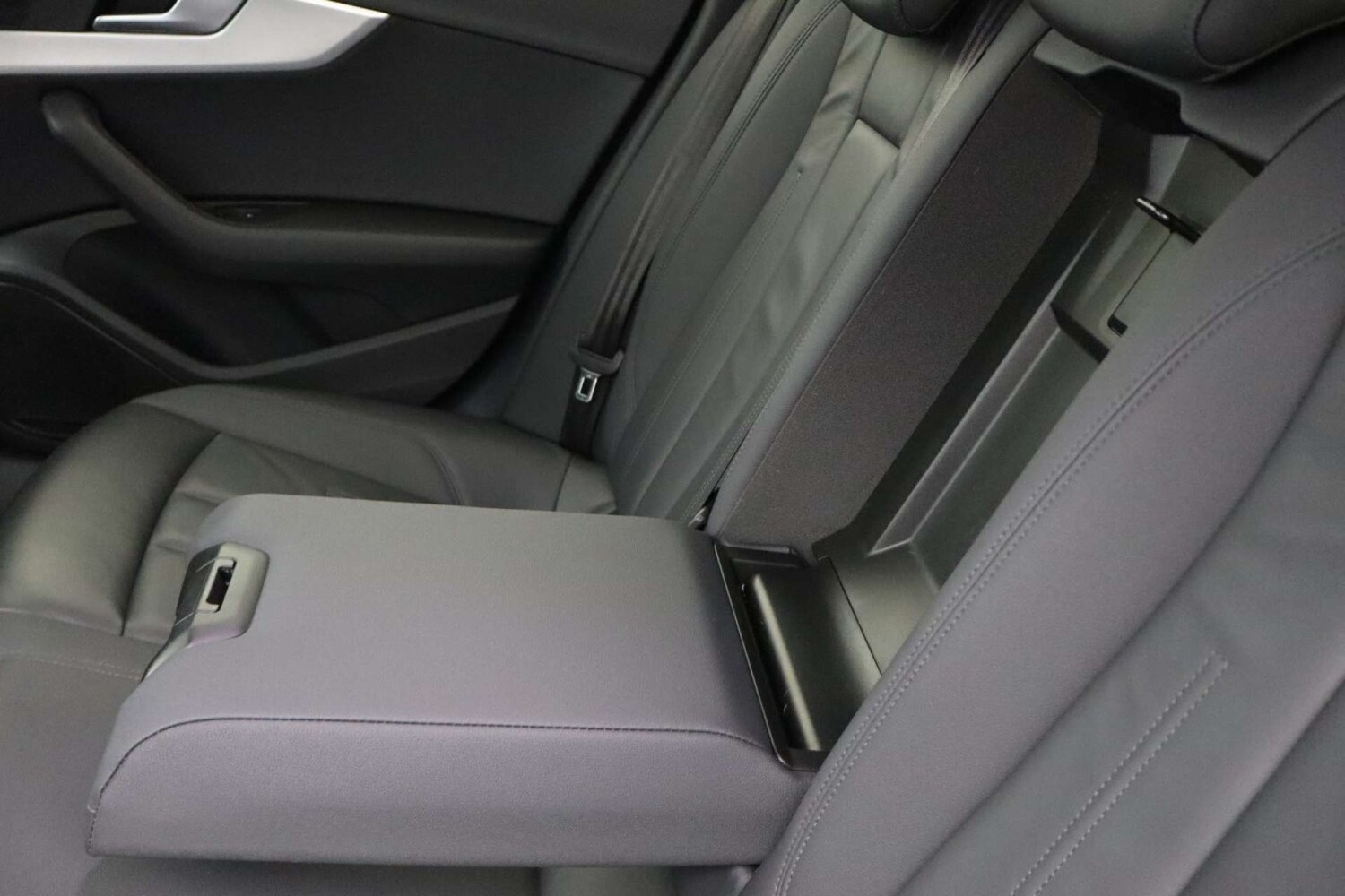 Used Audi A4 2019 for sale - 76182615: Photo 49