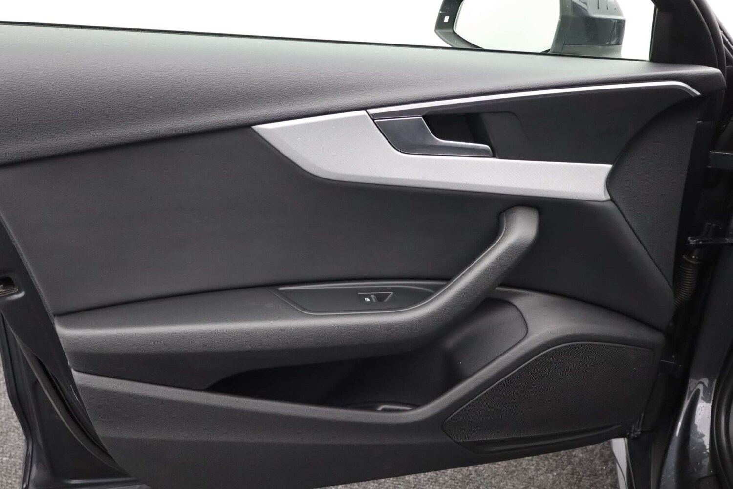 Used Audi A4 2019 for sale - 76182615: Photo 50