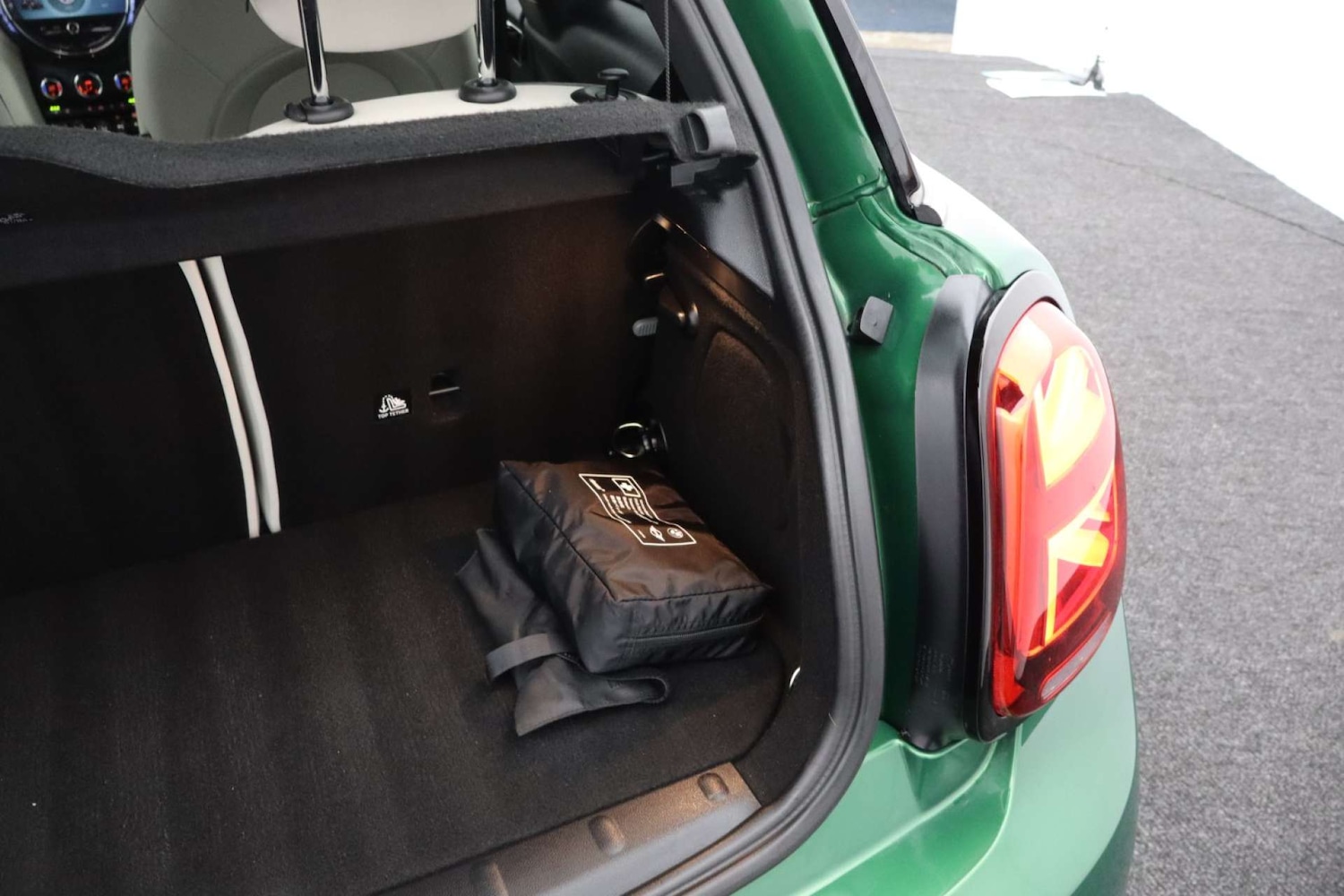 Used MINI Hatch 2024 for sale - 77107211: Photo 21