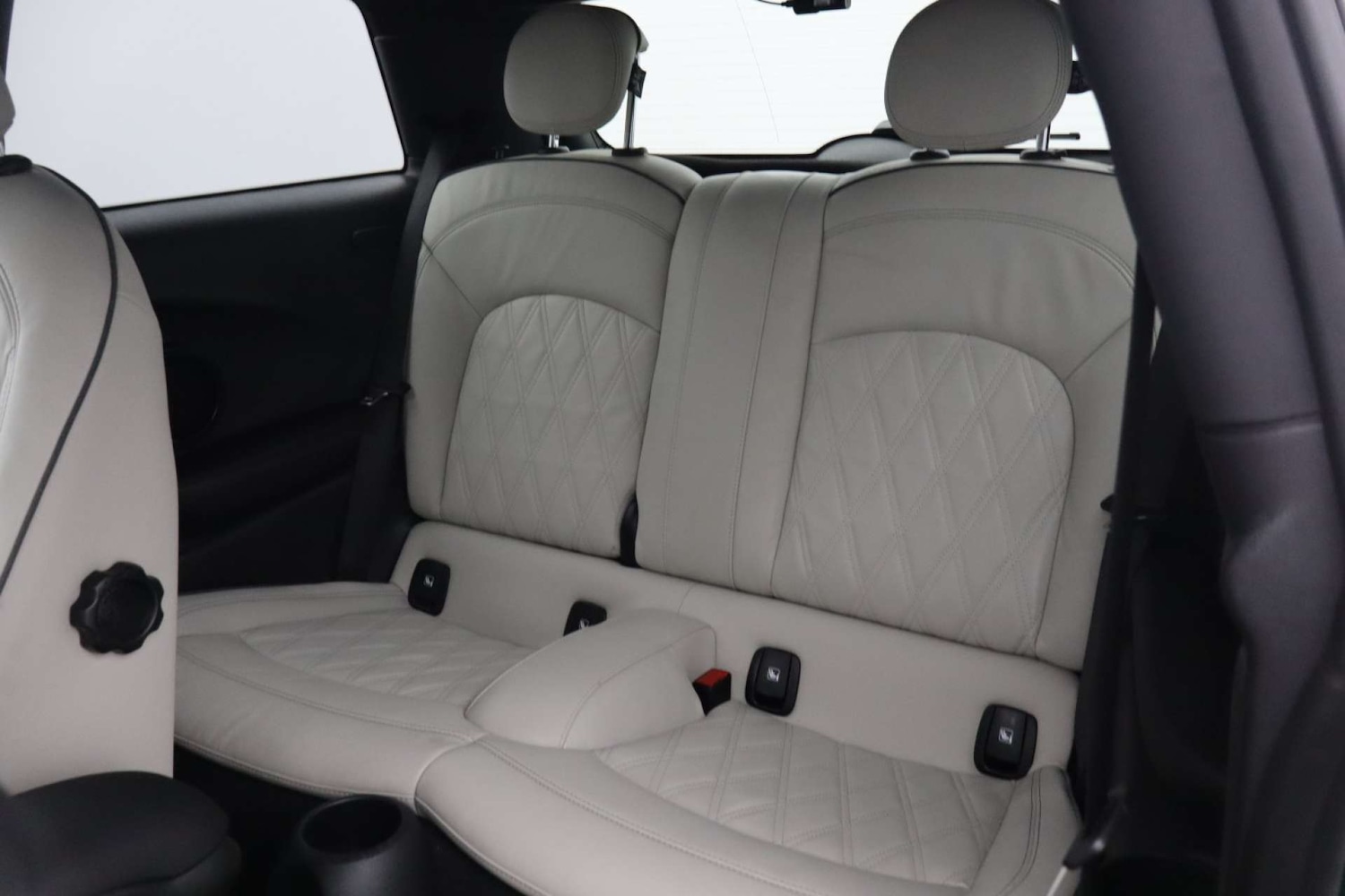 Used MINI Hatch 2024 for sale - 77107211: Photo 25