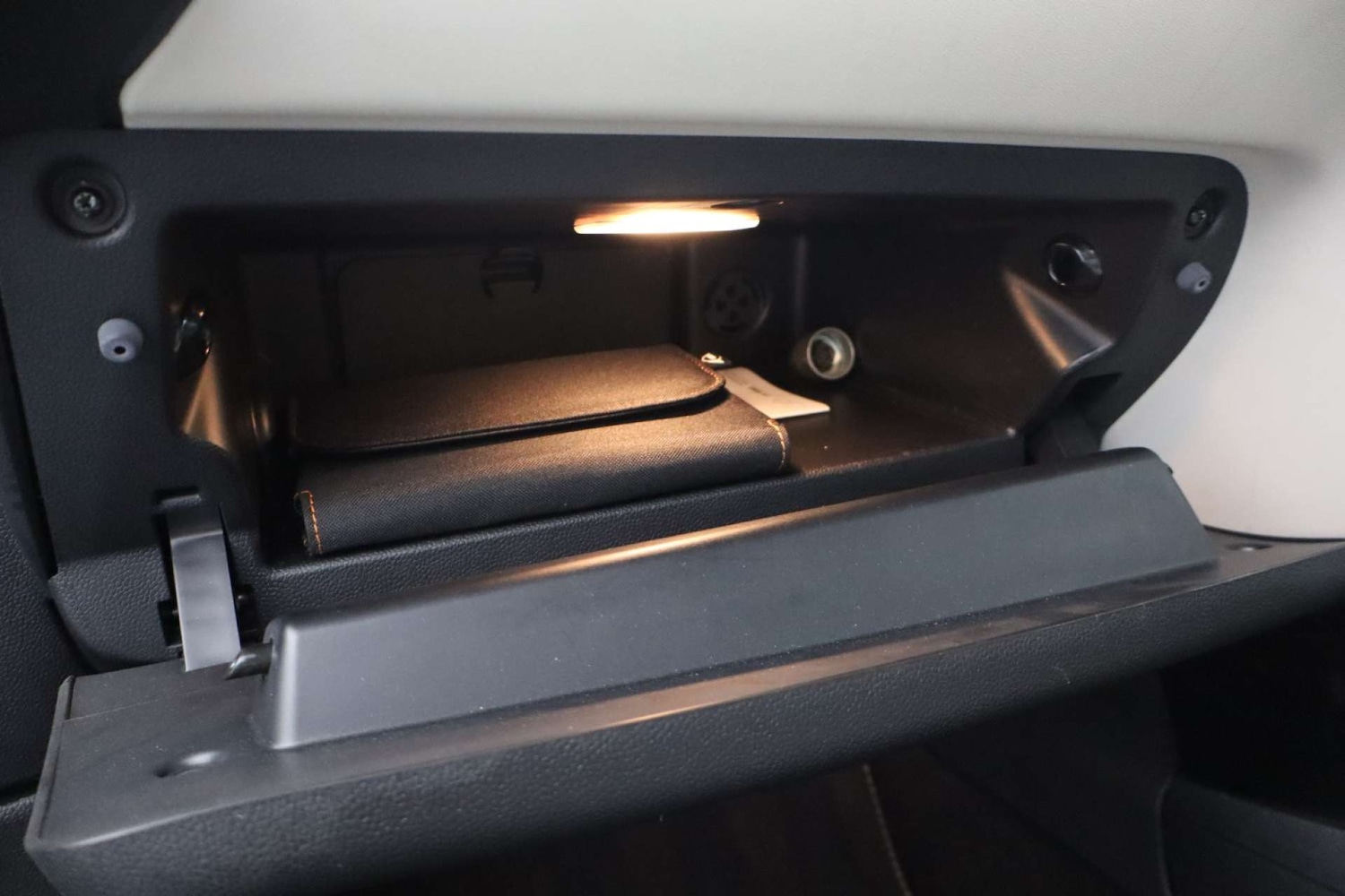 Used MINI Hatch 2024 for sale - 77107211: Photo 30